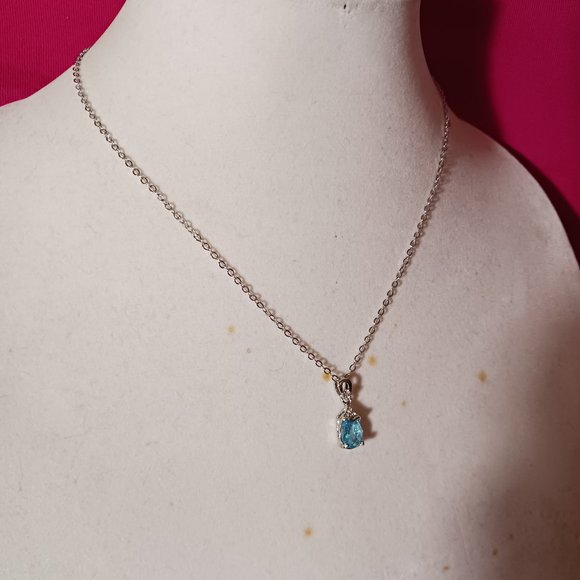 Silver and Aquamarine Gemstone Pendant Necklace NWOT - Picture 3 of 9
